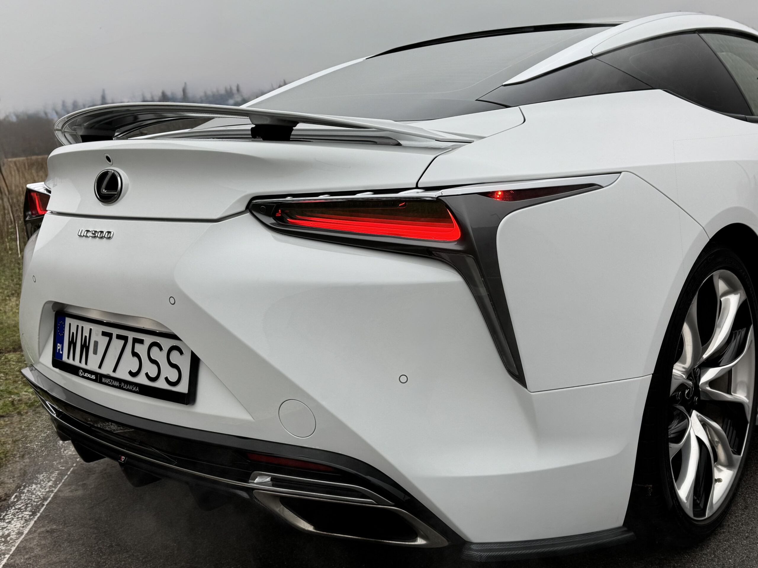 LEXUS LC 500 CARBON PERFORMANCE PACKAGE