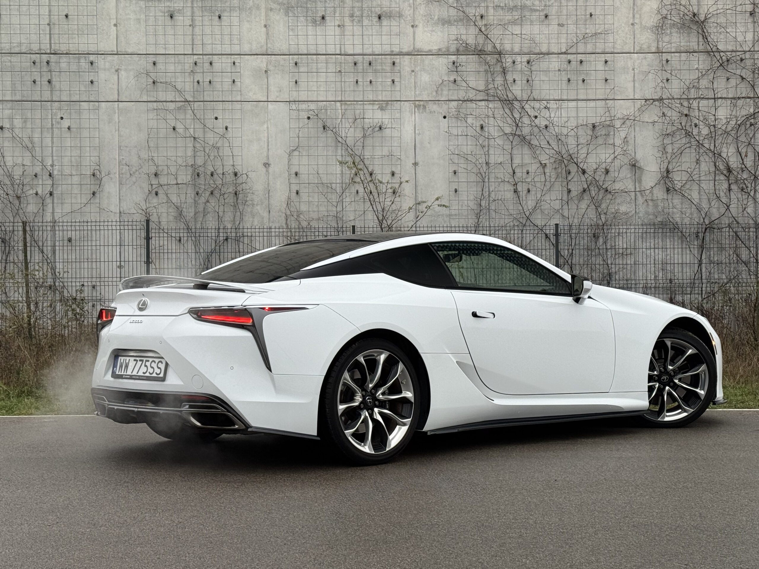 LEXUS LC 500 CARBON PERFORMANCE PACKAGE